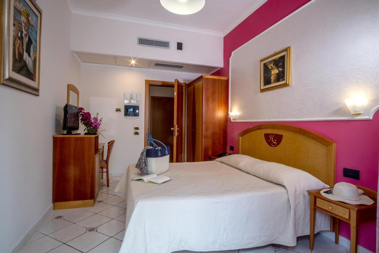 Hotel Savoia Σορέντο Εξωτερικό φωτογραφία