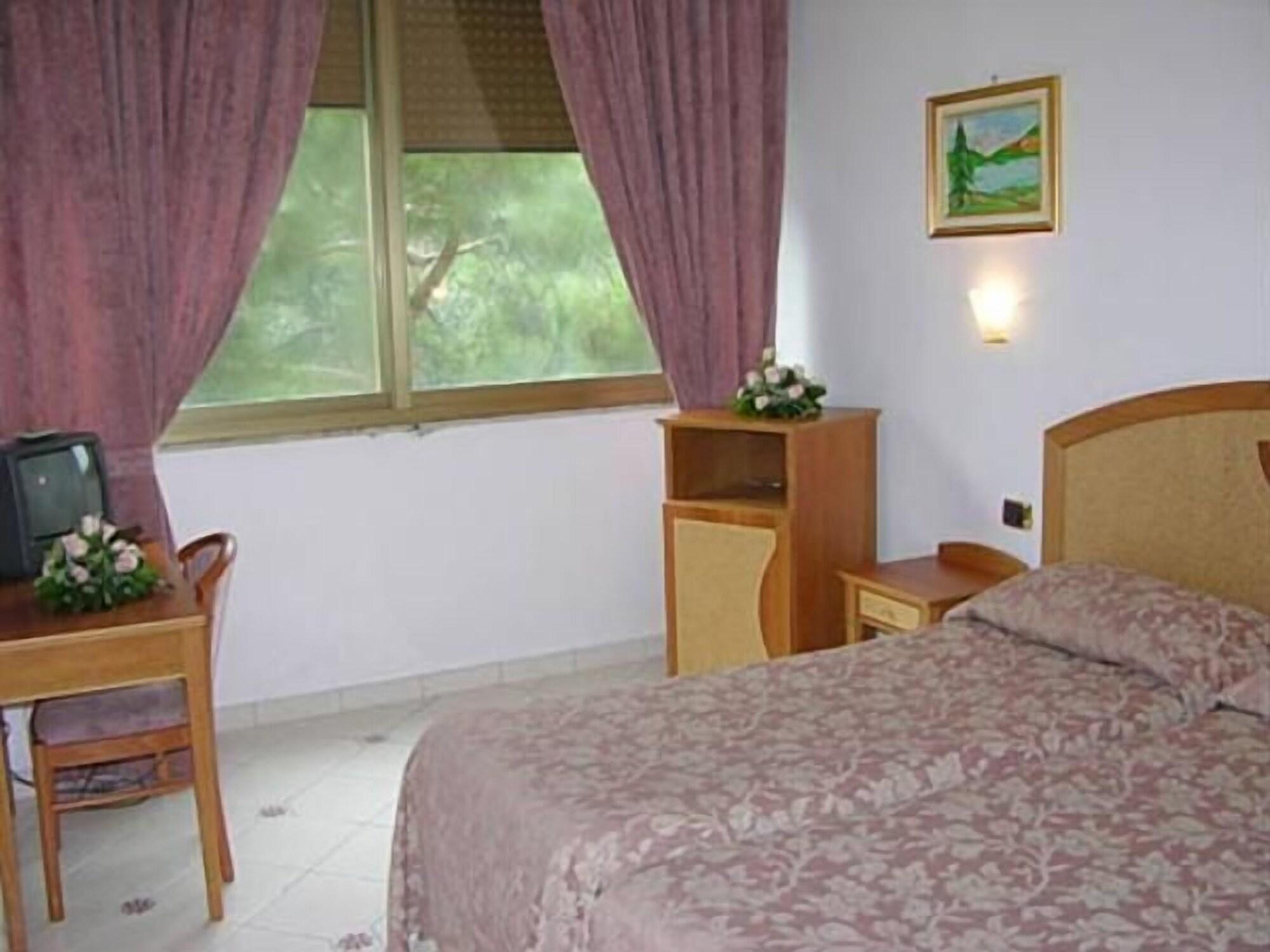 Hotel Savoia Σορέντο Εξωτερικό φωτογραφία